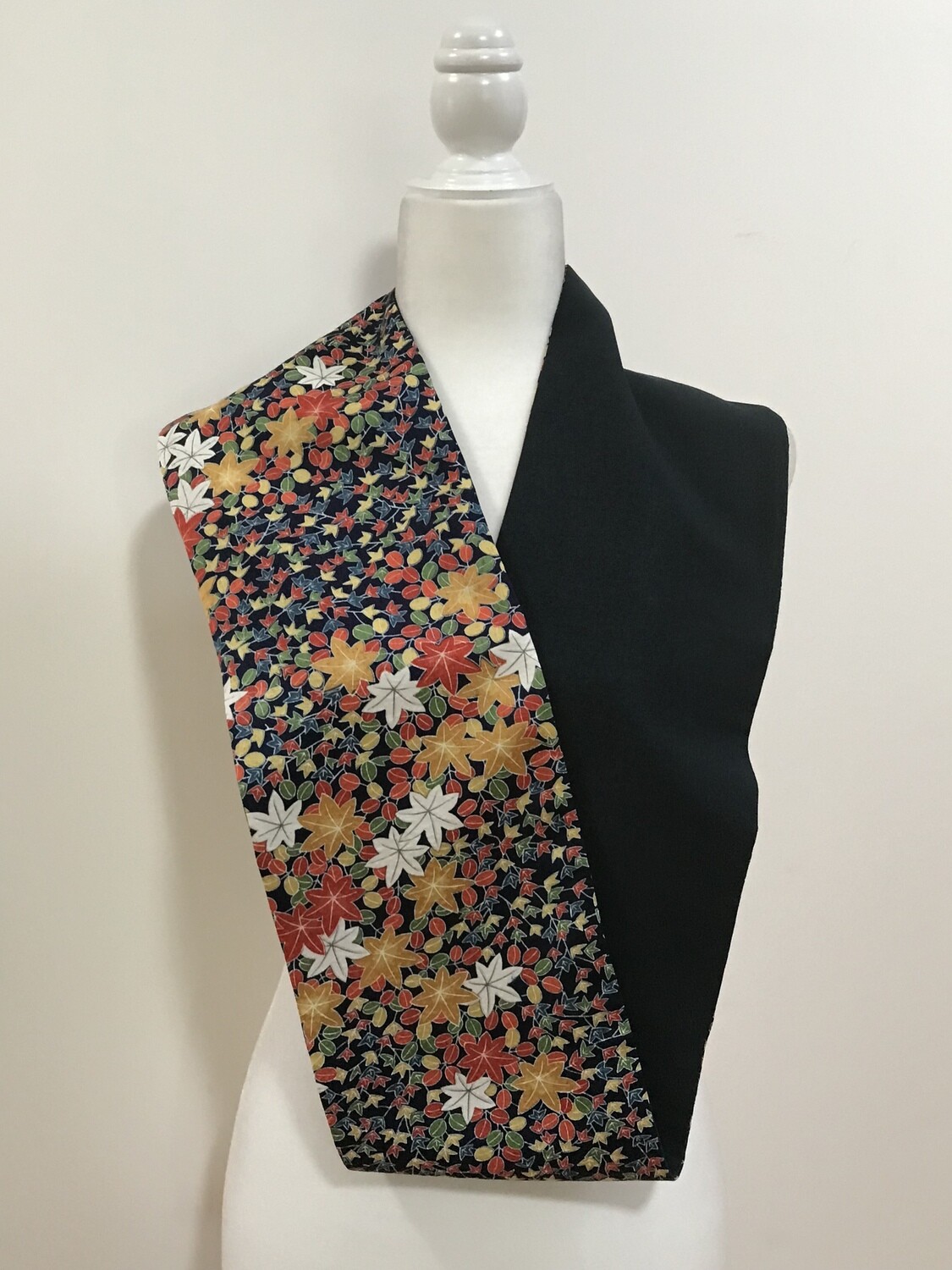 Double infinity scarf
6.75 x 56.5in