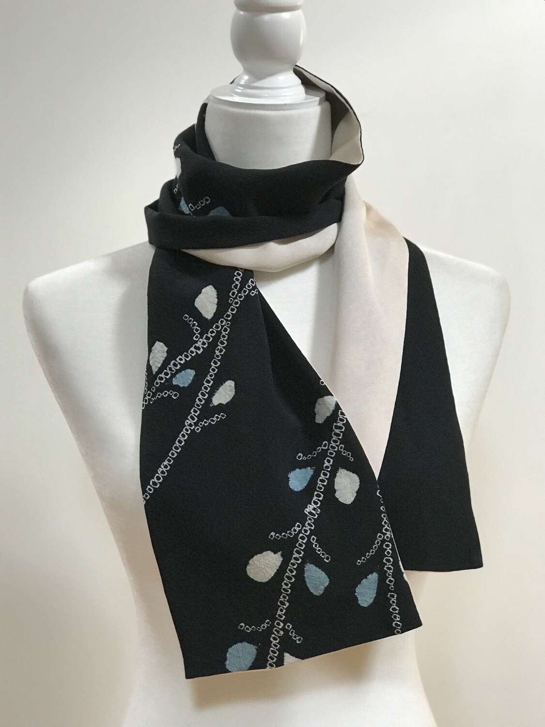 Scarf
6.5 x 55 in