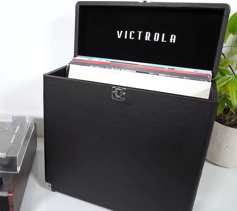 Estuche de almacenamiento para discos de vinilo Victrola - Negro
