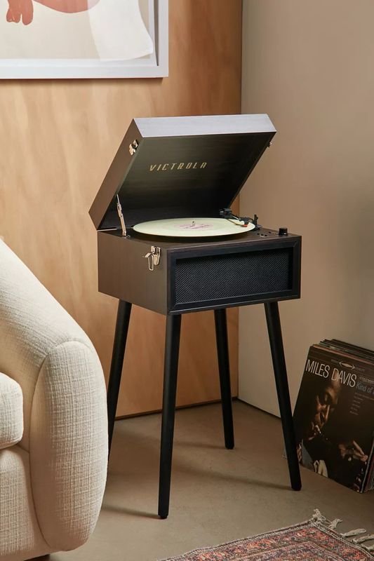 Tocadisco Liberty Marca Victrola Caoba