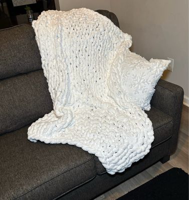 Chunky Hand Knit Blanket