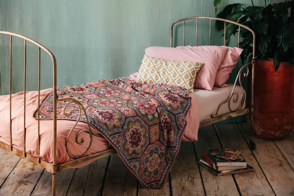 SANDALWOOD PERSIAN TILES