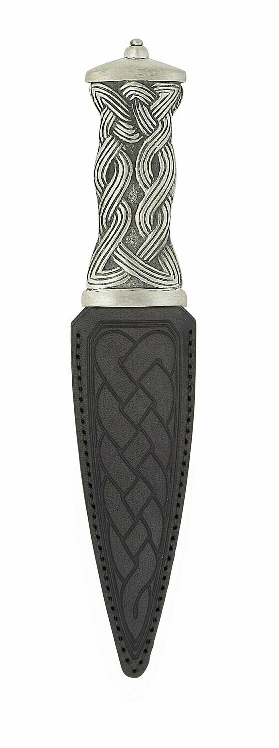 Earn Sgian Dubh