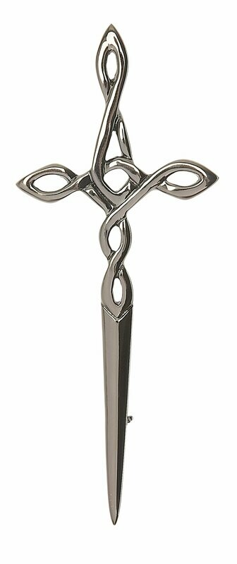 Celtic Knot Kilt Pin