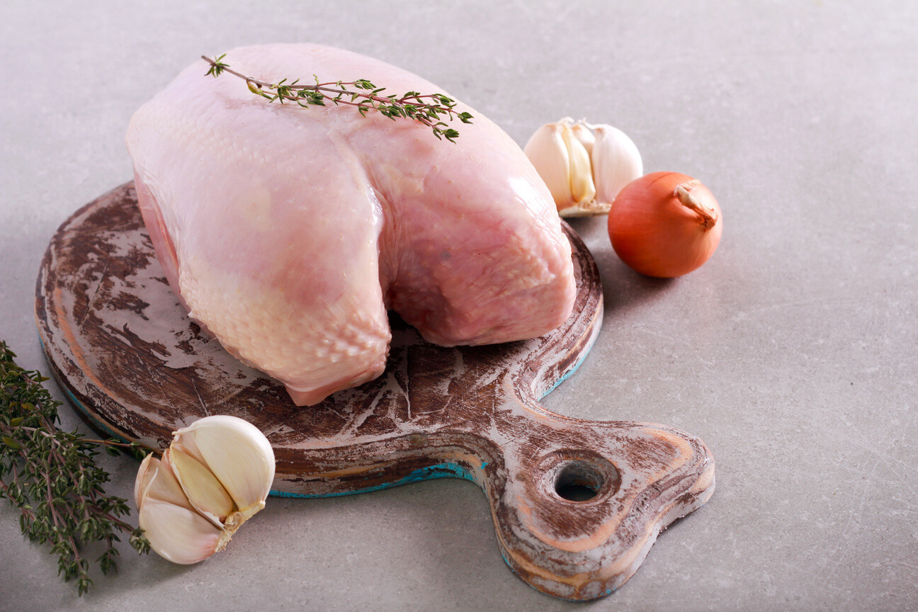 Unkooked Free-Range Turkey Breast w/ Saddle ~8 lbs - David Elliot Poultry