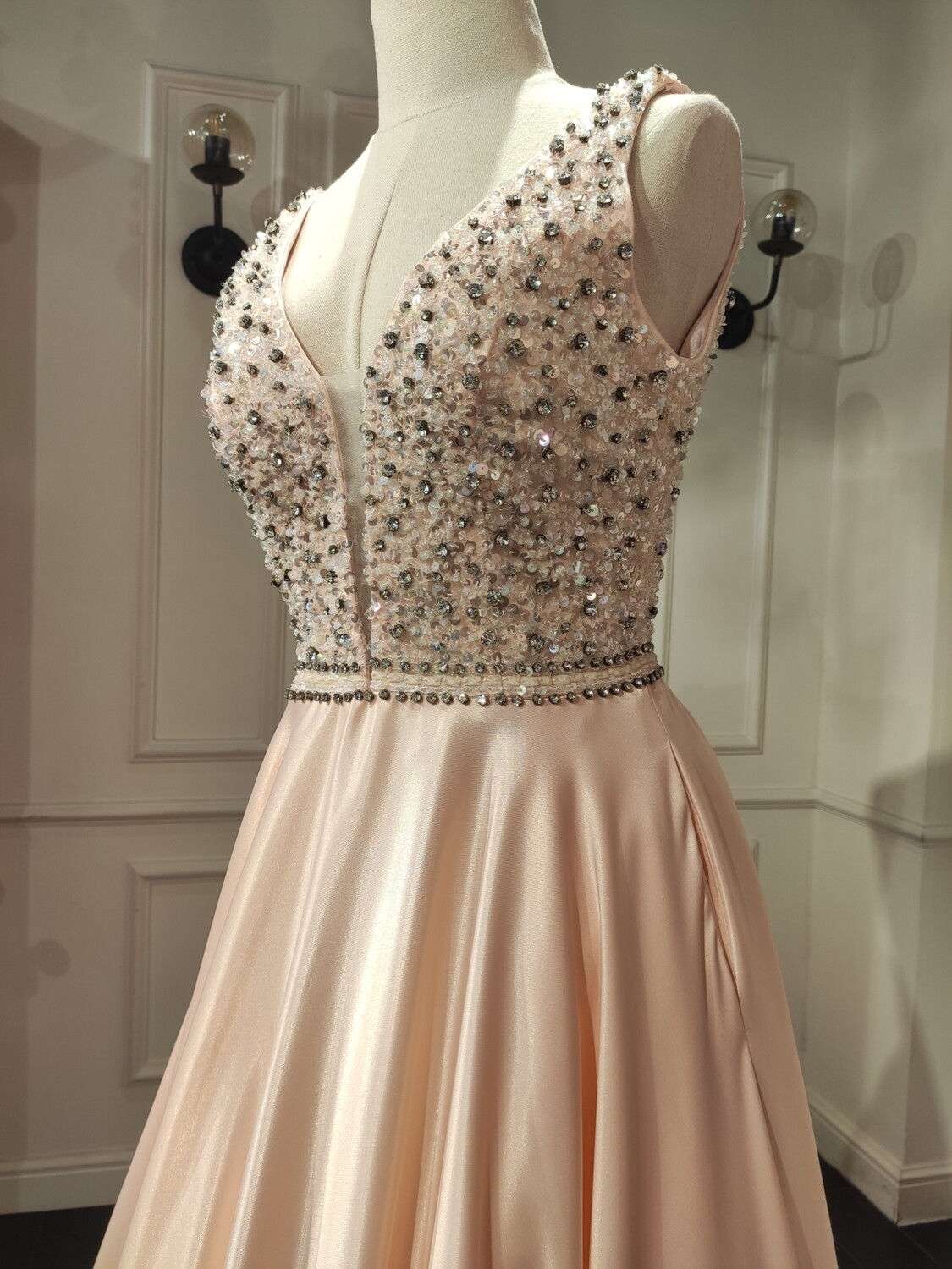 Vestido	Largo	de	color	Peach	en	Talla:	( XS )	38	Es	o	6	Uk