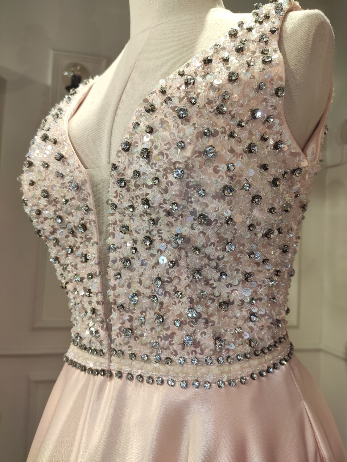 Vestido	Largo	de	color	Peach	en	Talla:	( XS )	38	Es	o	6	Uk