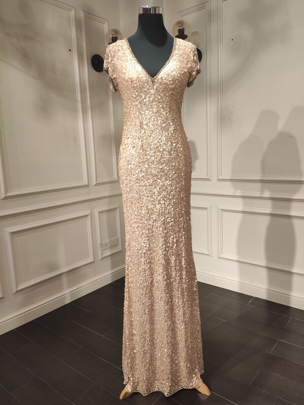 PRECIO REBAJADO -	Vestido	color	Durazno/	Rose Gold	de	Talla: 	8