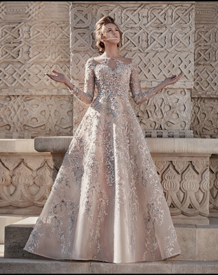 vestido largo color beige