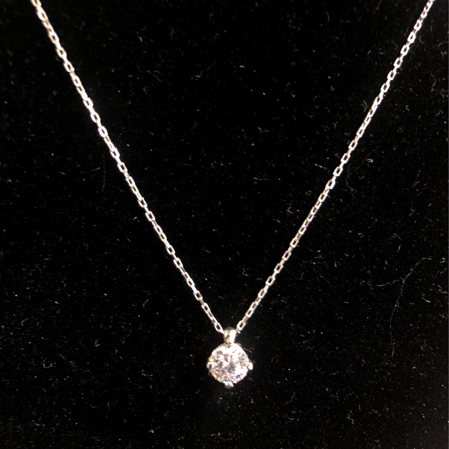 Collar de punto