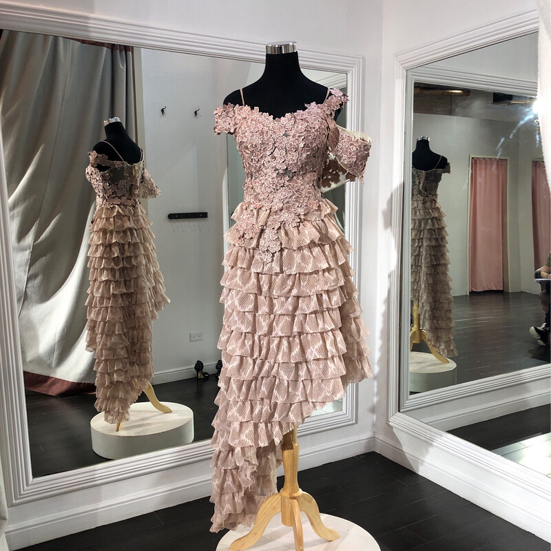 Vestido corto color rosa palo de talla 42