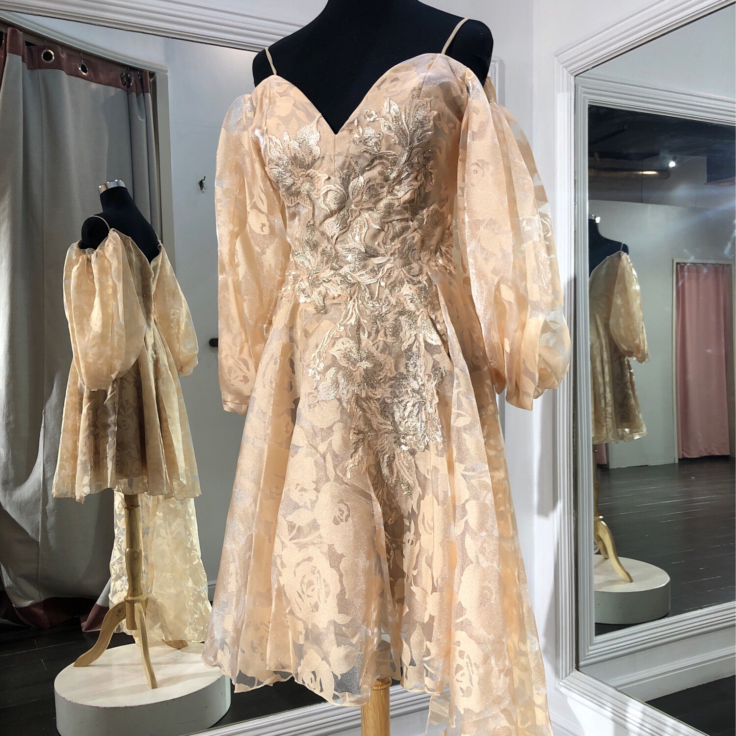 VESTIDO CORTO PEACH TALLA 40