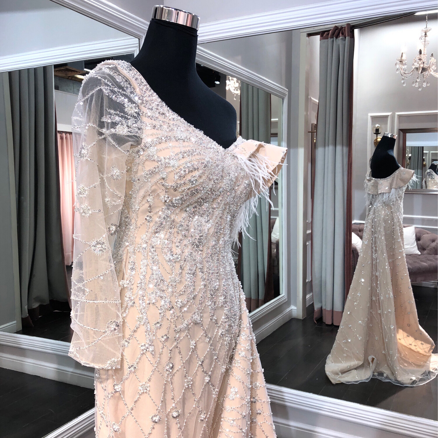 VESTIDO LARGO 	COLOR	BEIGE / BLANCO	TALLA:	42	EU	/	10	US