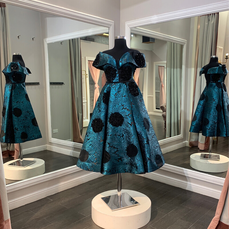 Vestido corto - color petróleo - talla 38