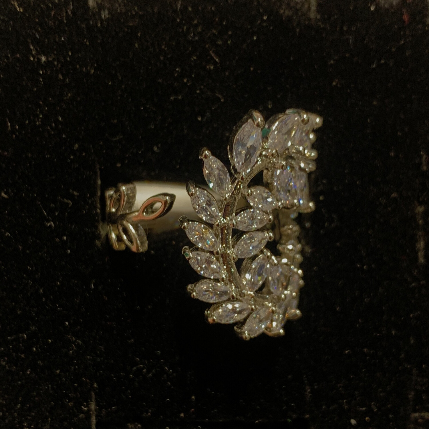 ANILLO PLATEADO - TALLA: