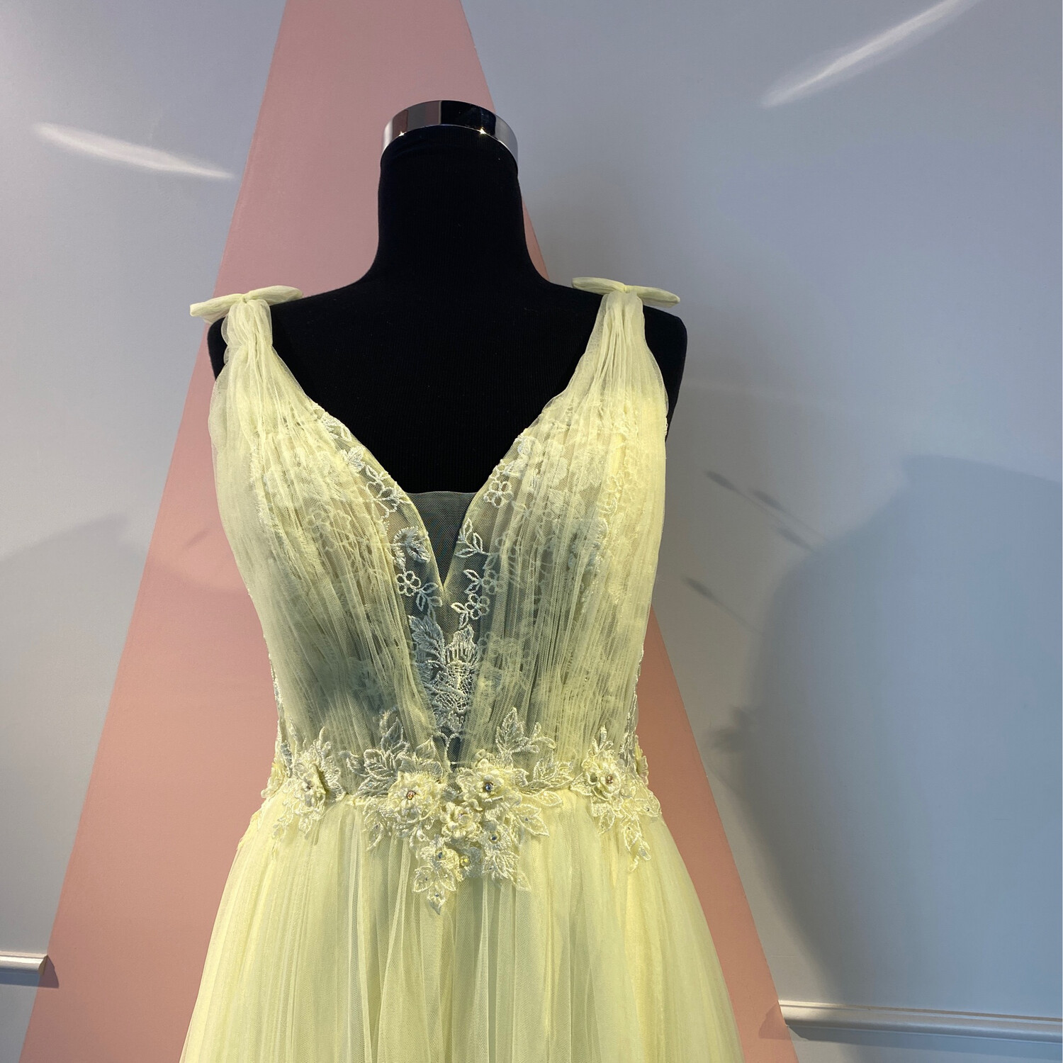 PRECIO REBAJADO -	Vestido	color	Amarillo/	Palido	de	Talla: 	8