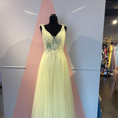 PRECIO REBAJADO -	Vestido	color	Amarillo/	Palido	de	Talla: 	8