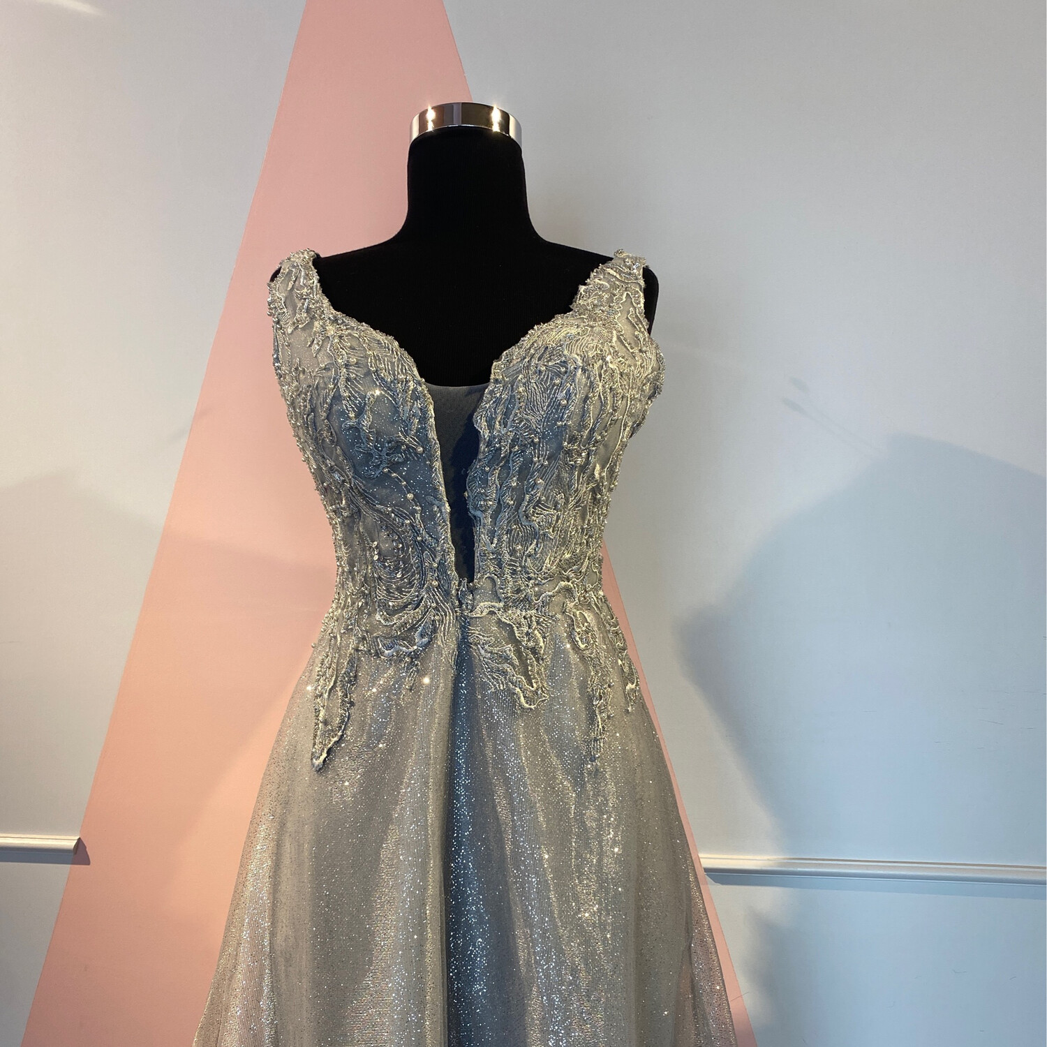 PRECIO REBAJADO -	Vestido	color	Silver		de	Talla: 	8