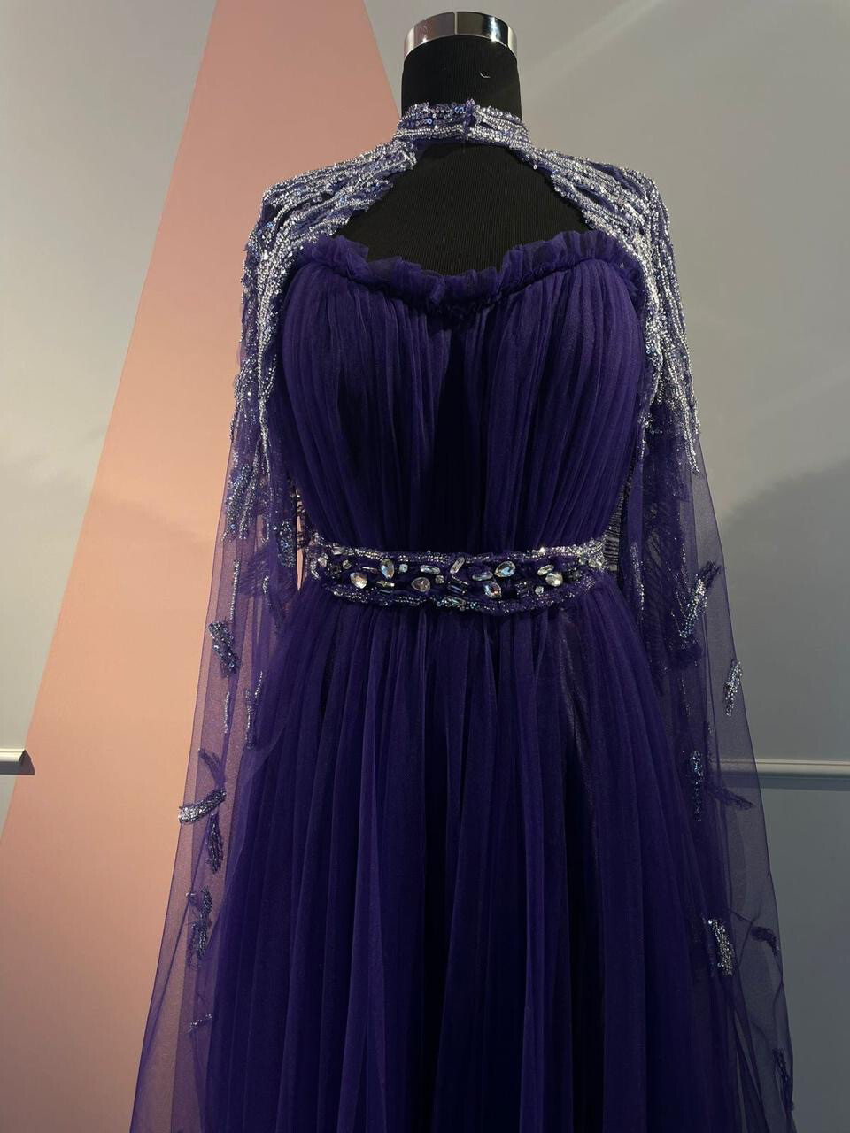 VESTIDO LARGO 	COLOR	MORADO	PURPLE	DE	TALLA:	48	EU	/	16	US