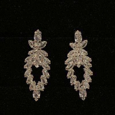 ARETES SILVER MEDIANOS