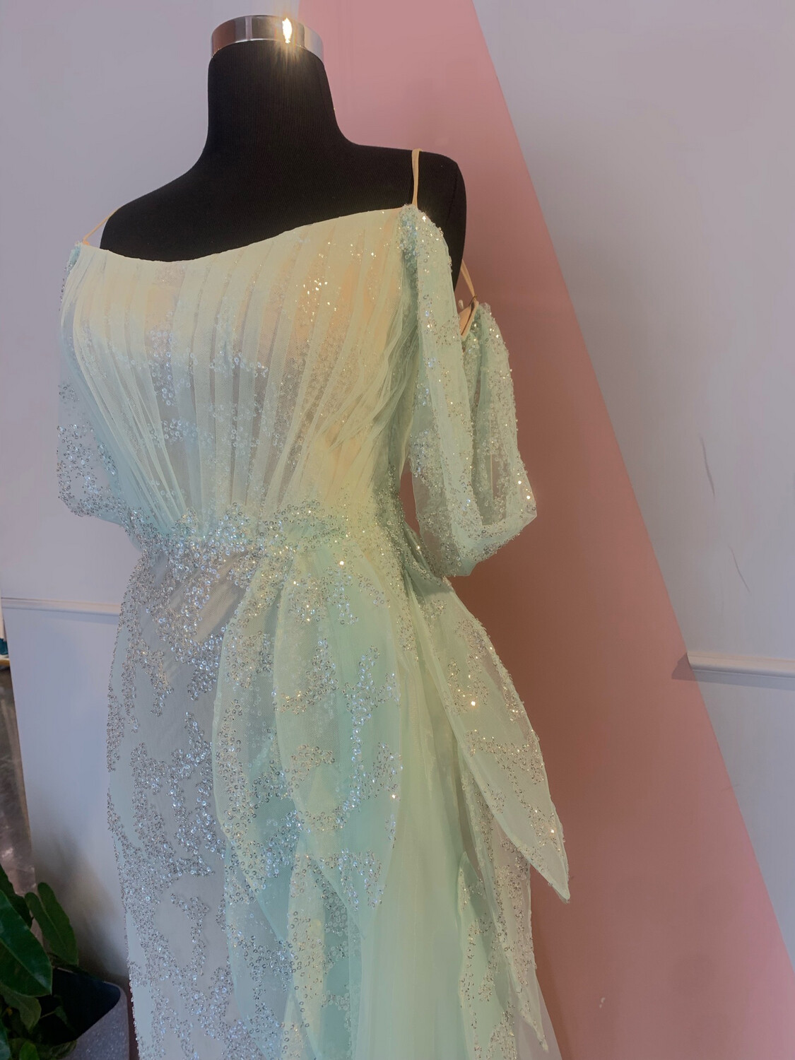 VESTIDO LARGO 	COLOR	VERDE	TALLA:	40	EU	/	8	US