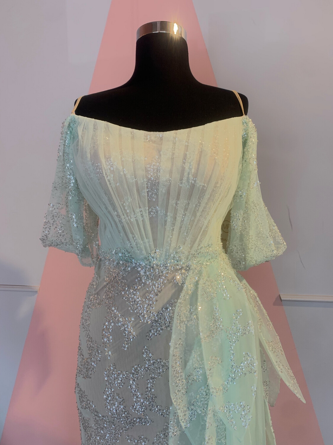 VESTIDO LARGO 	COLOR	VERDE	TALLA:	40	EU	/	8	US
