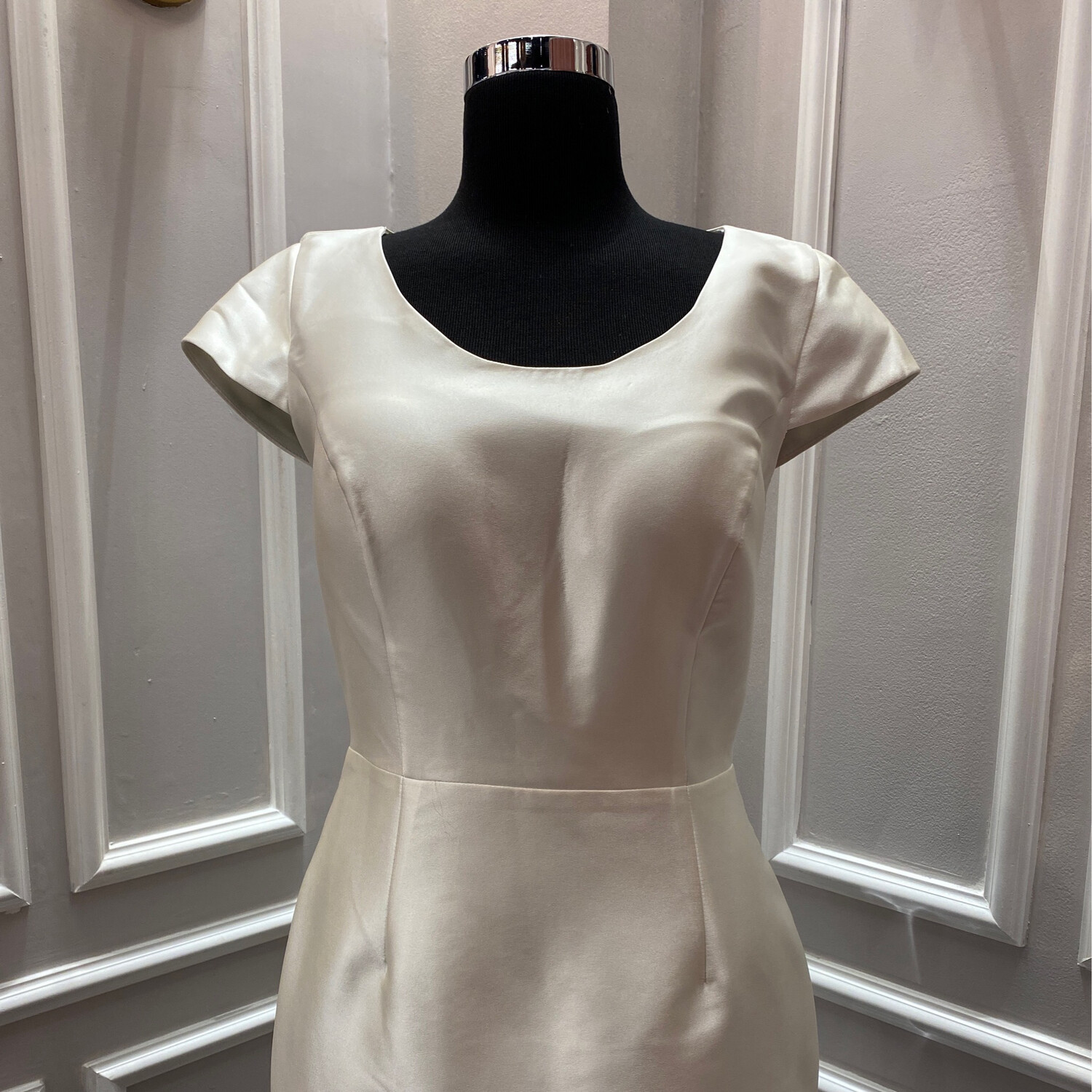 VESTIDO CORTO TUBO CON CAPA, BLANCO  DIFERENTES TALLAS