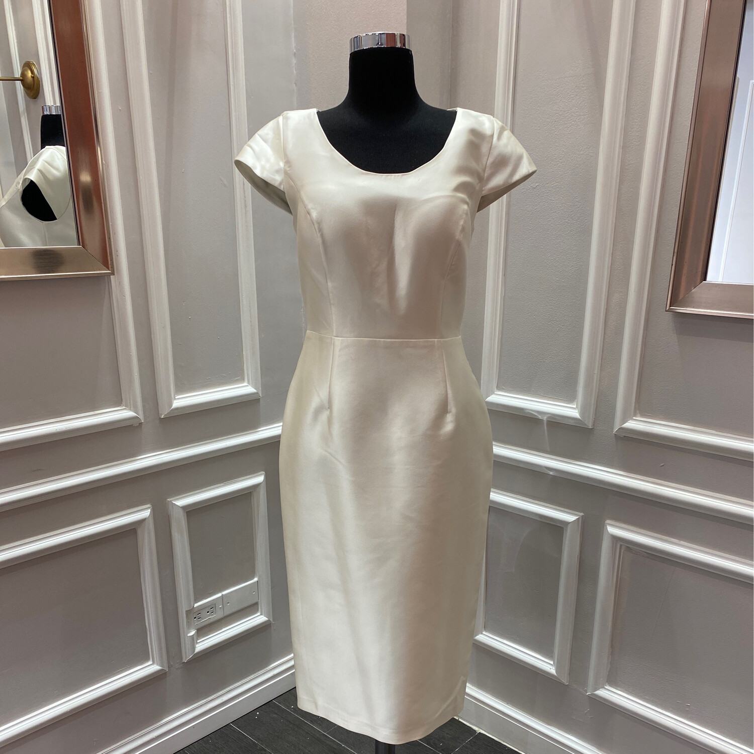 VESTIDO CORTO TUBO CON CAPA, BLANCO  DIFERENTES TALLAS