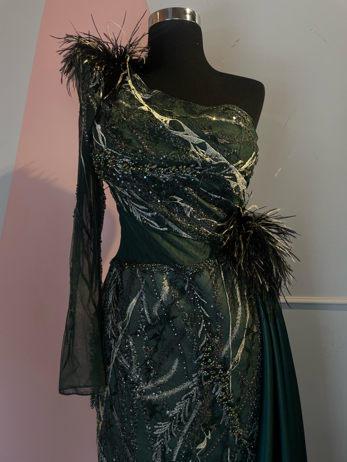 VESTIDO LARGO 	COLOR	NEGRO	BLACK VERDE	DE	TALLA:	42	EU	/	10	US