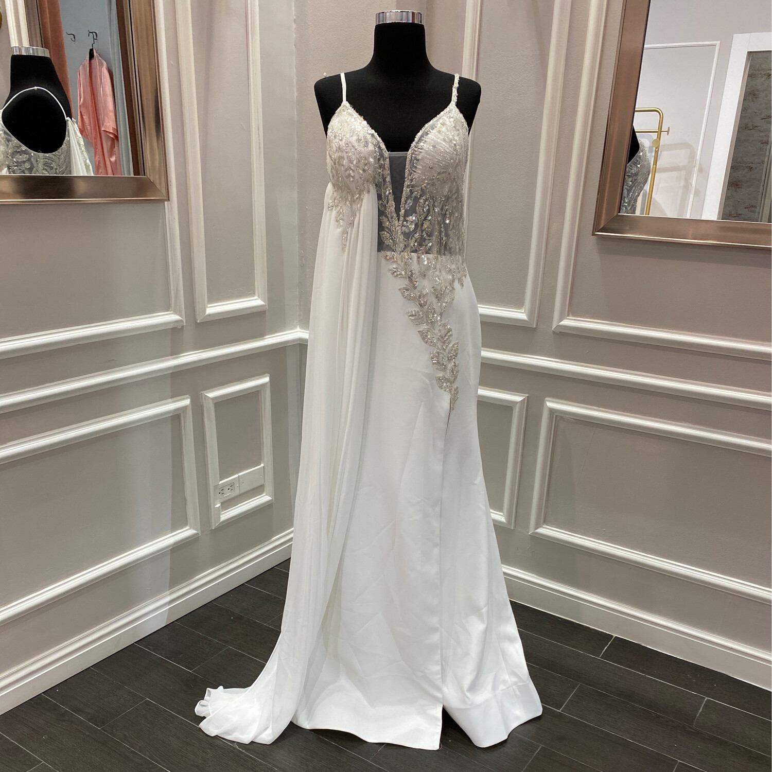 VESTIDO LARGO 	COLOR	BLANCO	TALLA:	44	EU	o	12	US