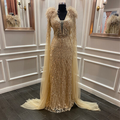 VESTIDO LARGO 	COLOR	DORADO	GOLD	DE	TALLA:	48	EU	/	16	US