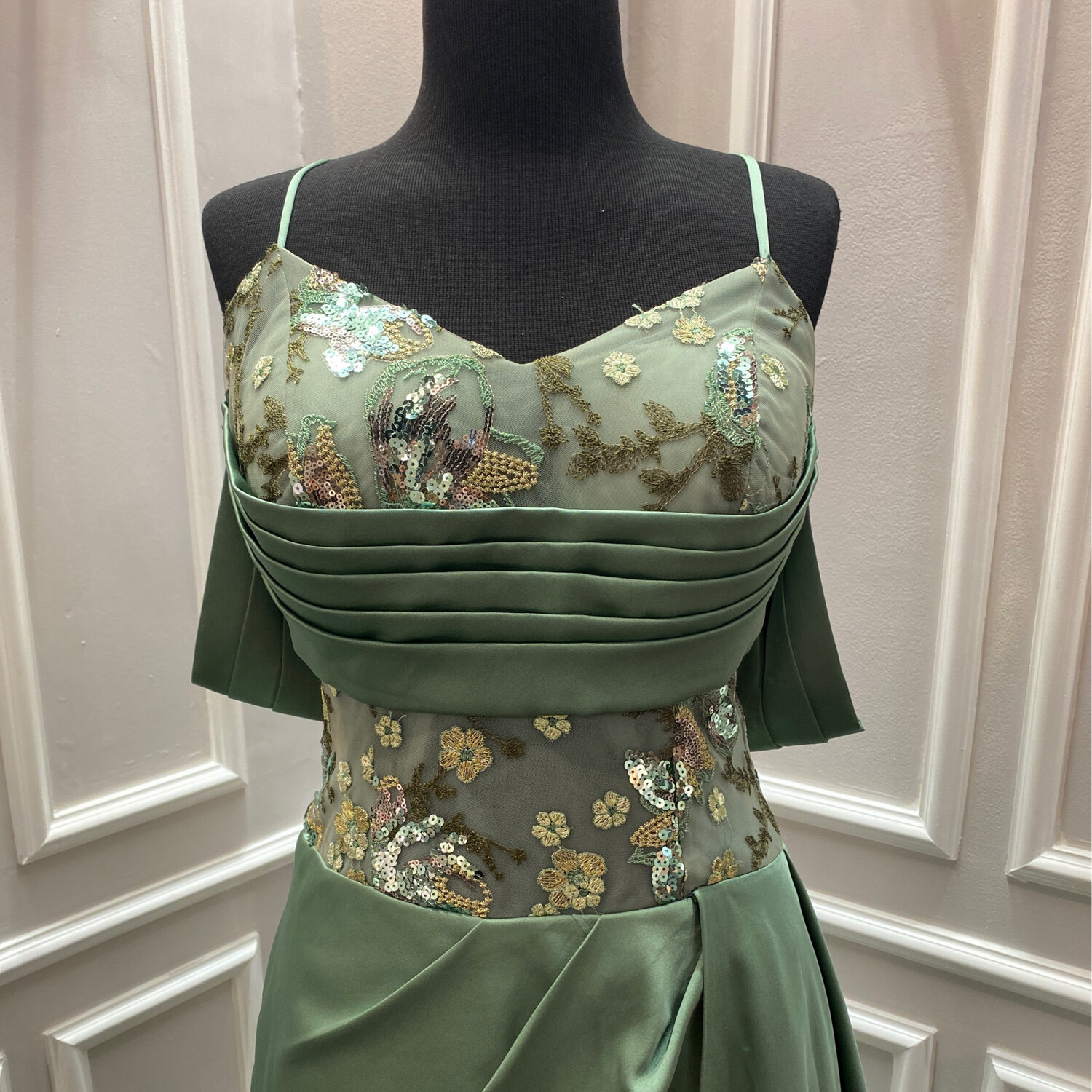 VESTIDO LARGO - VERDE MENTA - TALLA 48