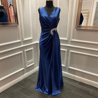 VESTIDO LARGO COLOR	AZUL 		DE	TALLA:	M	EU	/	5	US