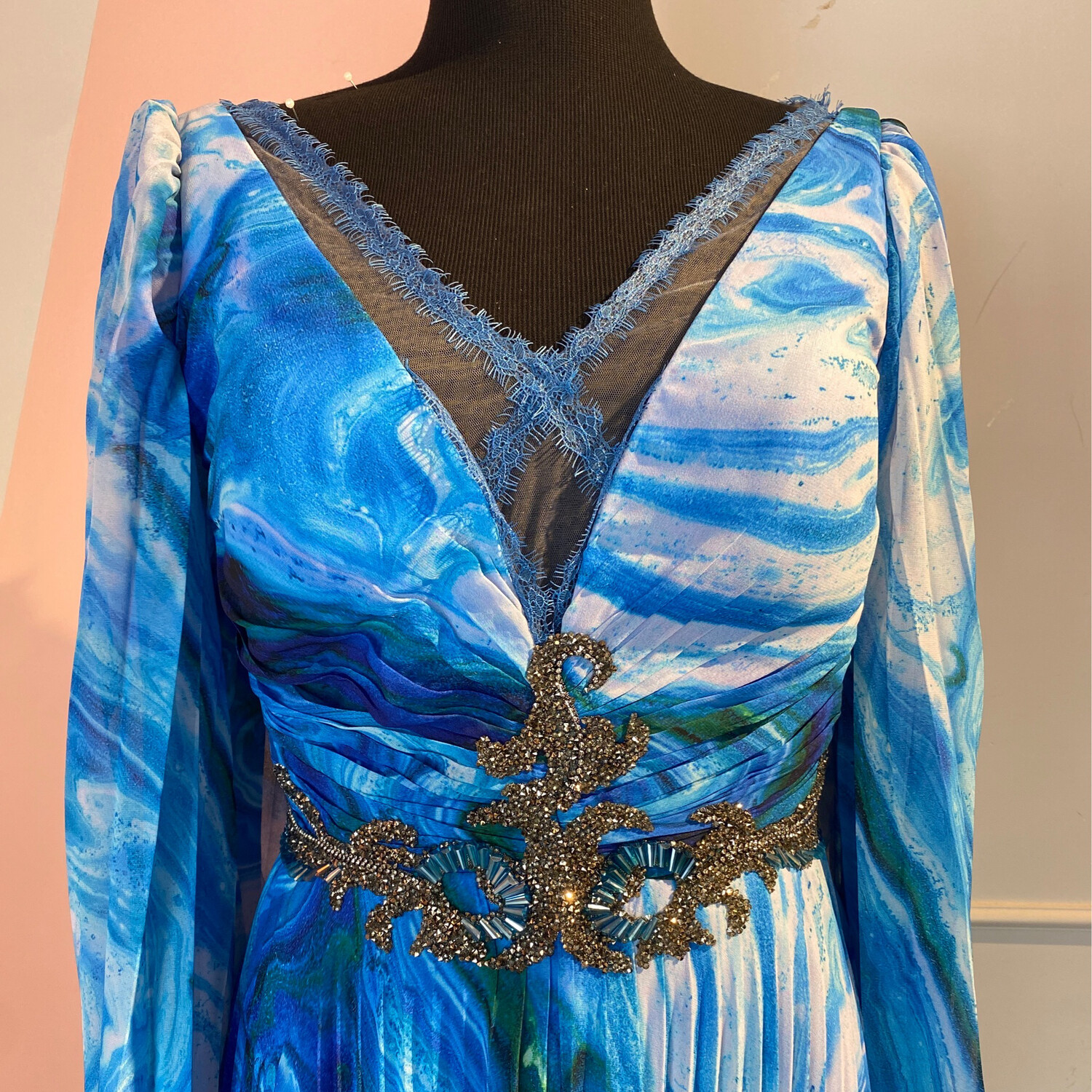 VESTIDO LARGO 	COLOR	AZUL	BLUE  	DE	TALLA:	46	EU	/	14	US