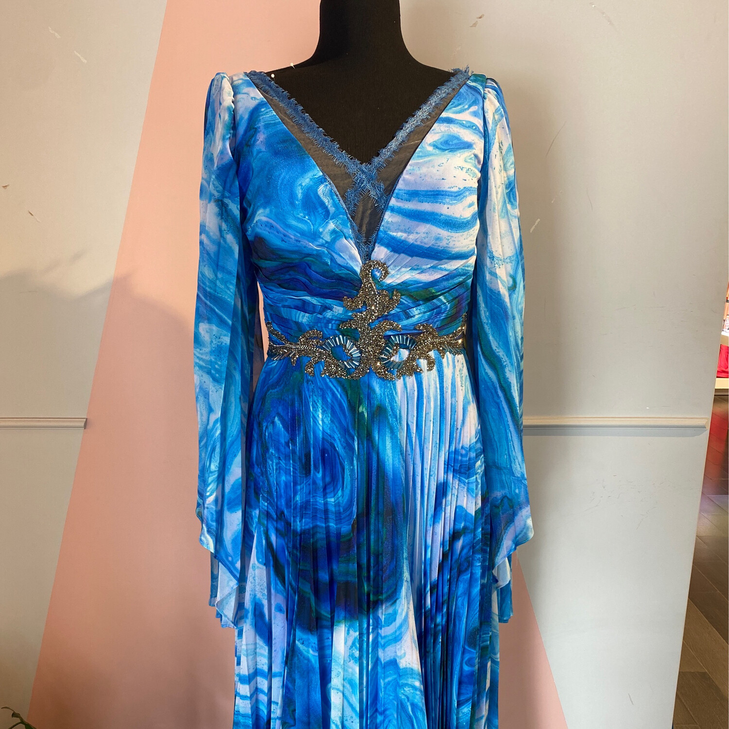 VESTIDO LARGO 	COLOR	AZUL	BLUE  	DE	TALLA:	46	EU	/	14	US