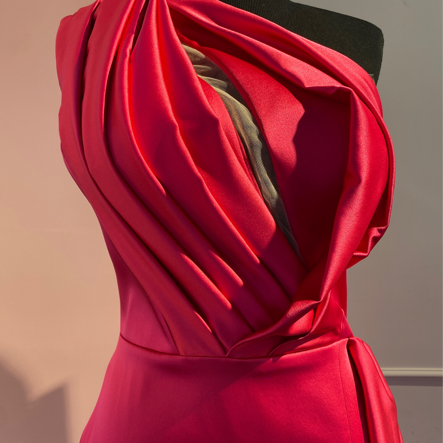 VESTIDO LARGO 	COLOR	ROSADO  FUCSIA	TALLA:	46	EU	o	44	US