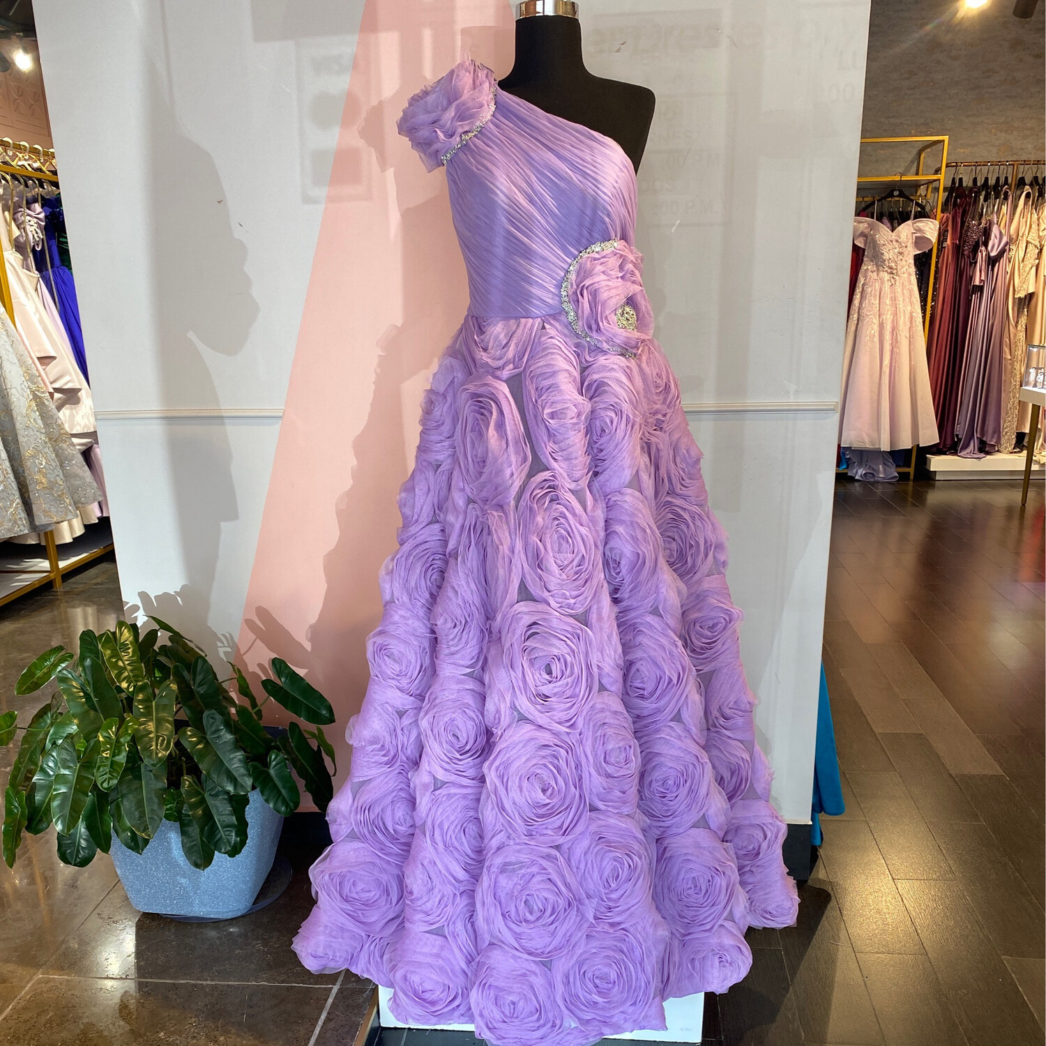 REBAJADO - VESTIDO LARGO 	COLOR	MORADO	TALLA:	44	EU	/	12	US