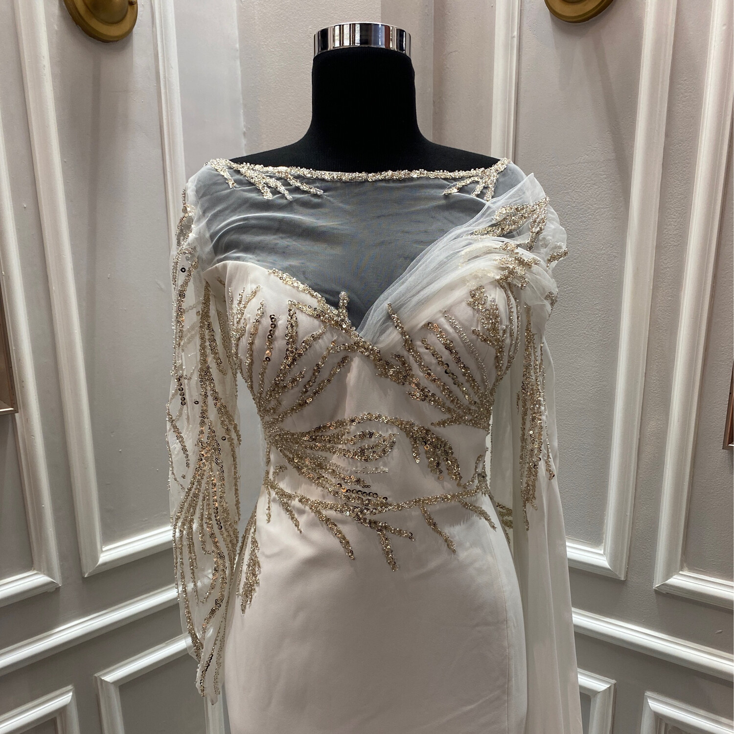 VESTIDO LARGO 	COLOR	BLANCO	(WHITE)	DE	TALLA:	44	EU	/	12	US