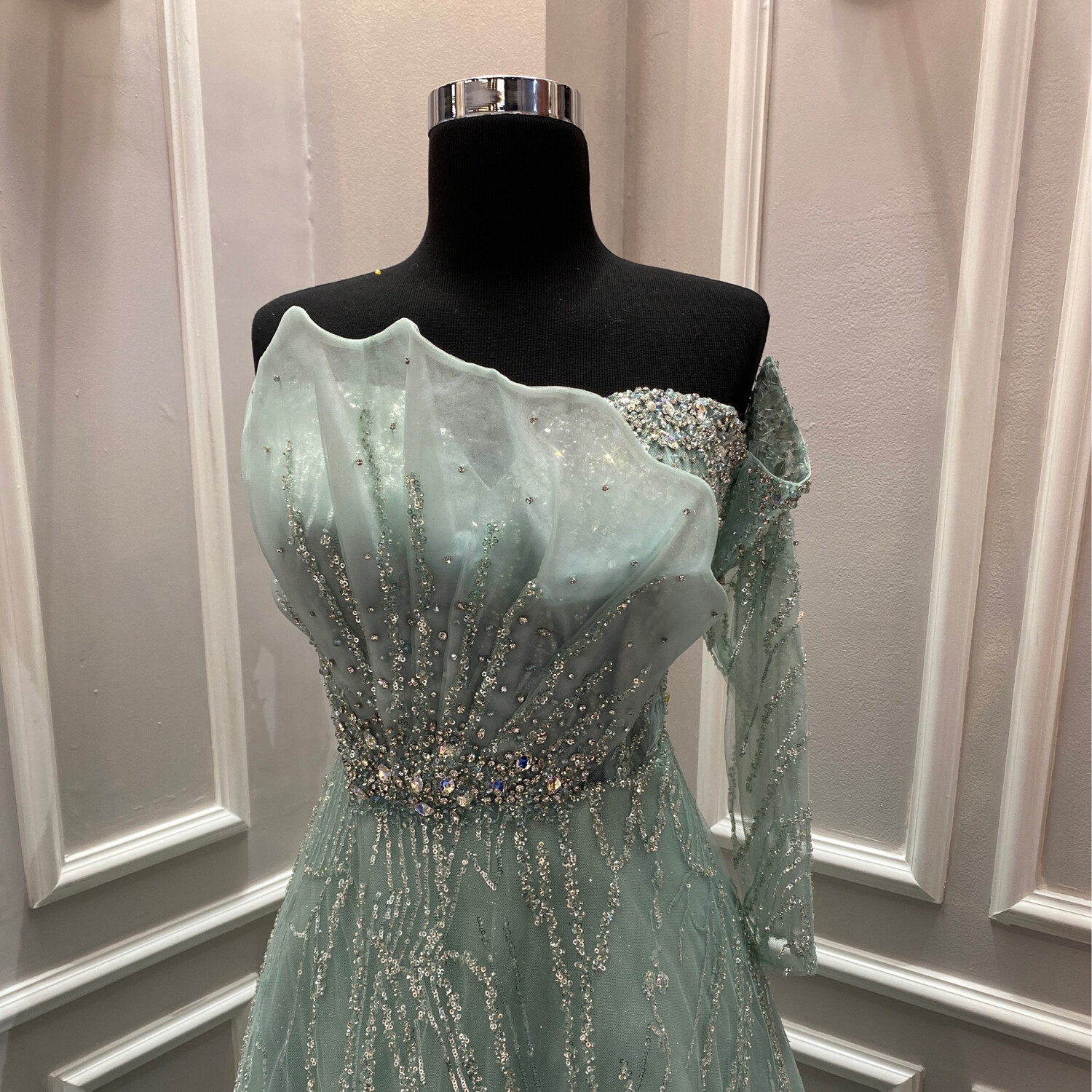 VESTIDO LARGO - MENTA - TALLA 48 VESTIDO LARGO - MENTA - TALLA 48