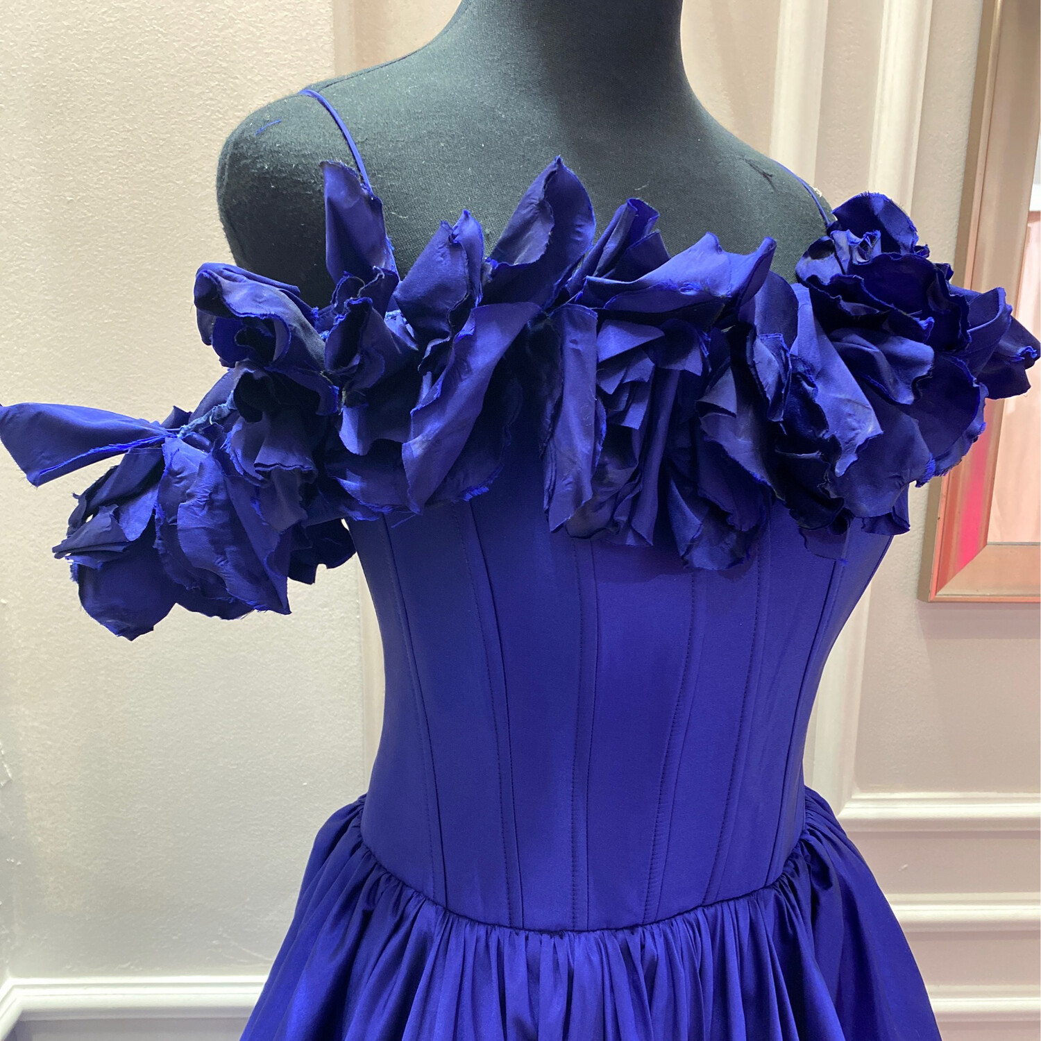 VENDIDO - VESTIDO LARGO 	COLOR	AZUL  	BLUE  	DE	TALLA:	44	EU	/	12	US VENDIDO - VESTIDO LARGO 	COLOR	AZUL  	BLUE  	DE	TALLA:	44	EU	/	12	US