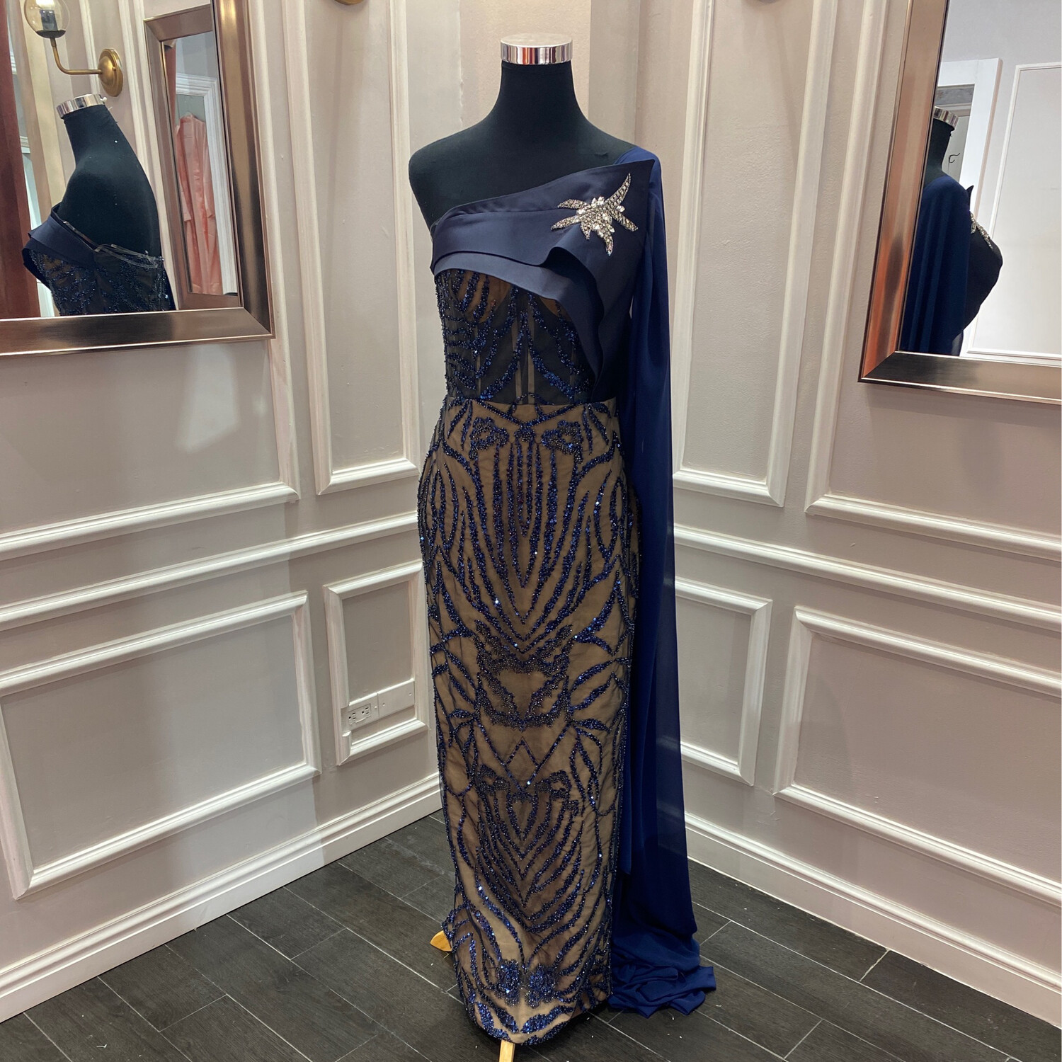 VESTIDO LARGO 	COLOR	AZUL NAVY	TALLA:	42	EU	o	10	US