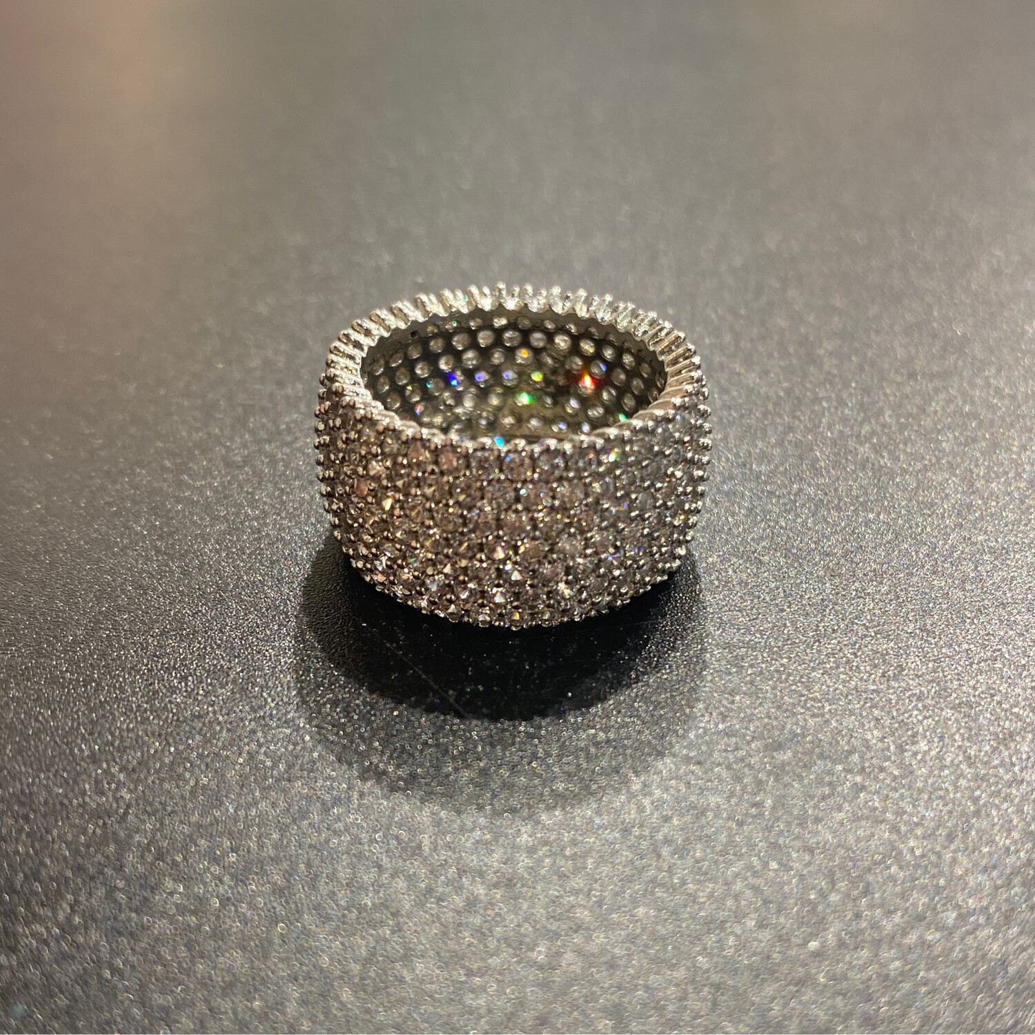 ANILLO PLATEADO GRUESO