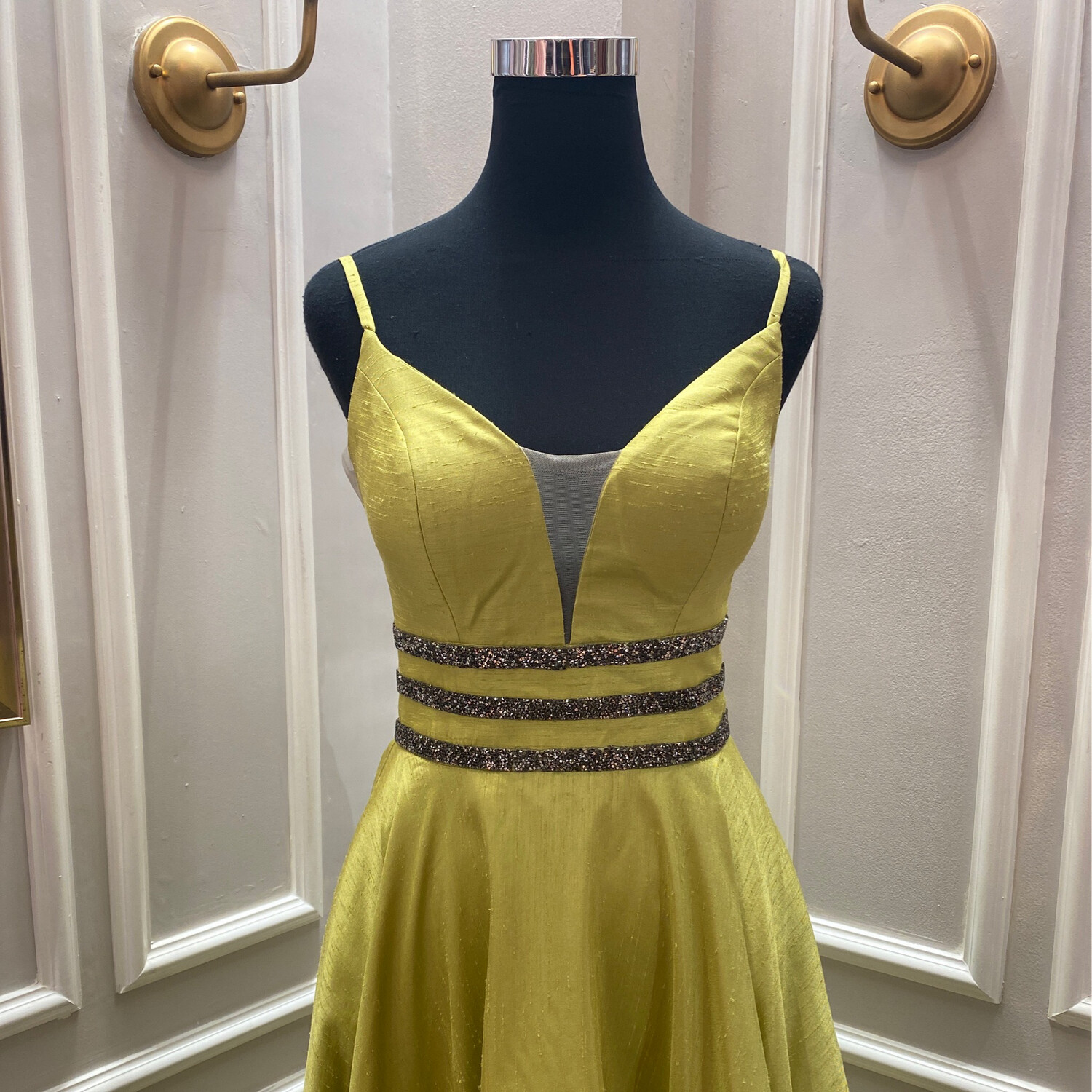 VESTIDO LARGO  VERDE MANZANA TALLA 44