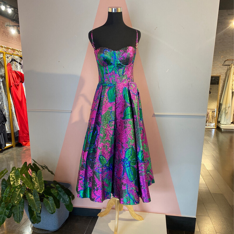 Vestido corto de colores de diversas tallas