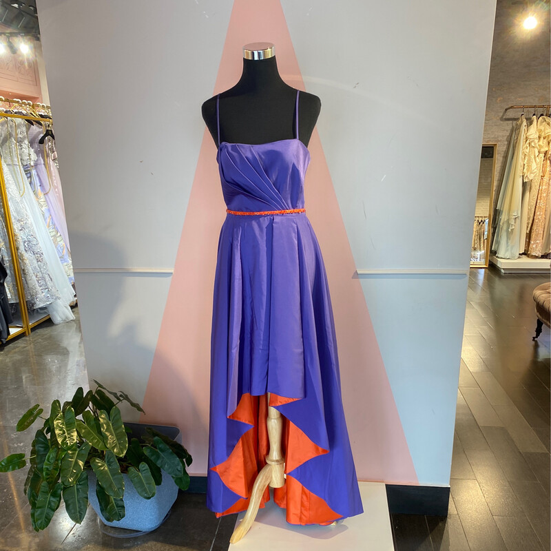 Vestido corto largo color morado de diversas tallas