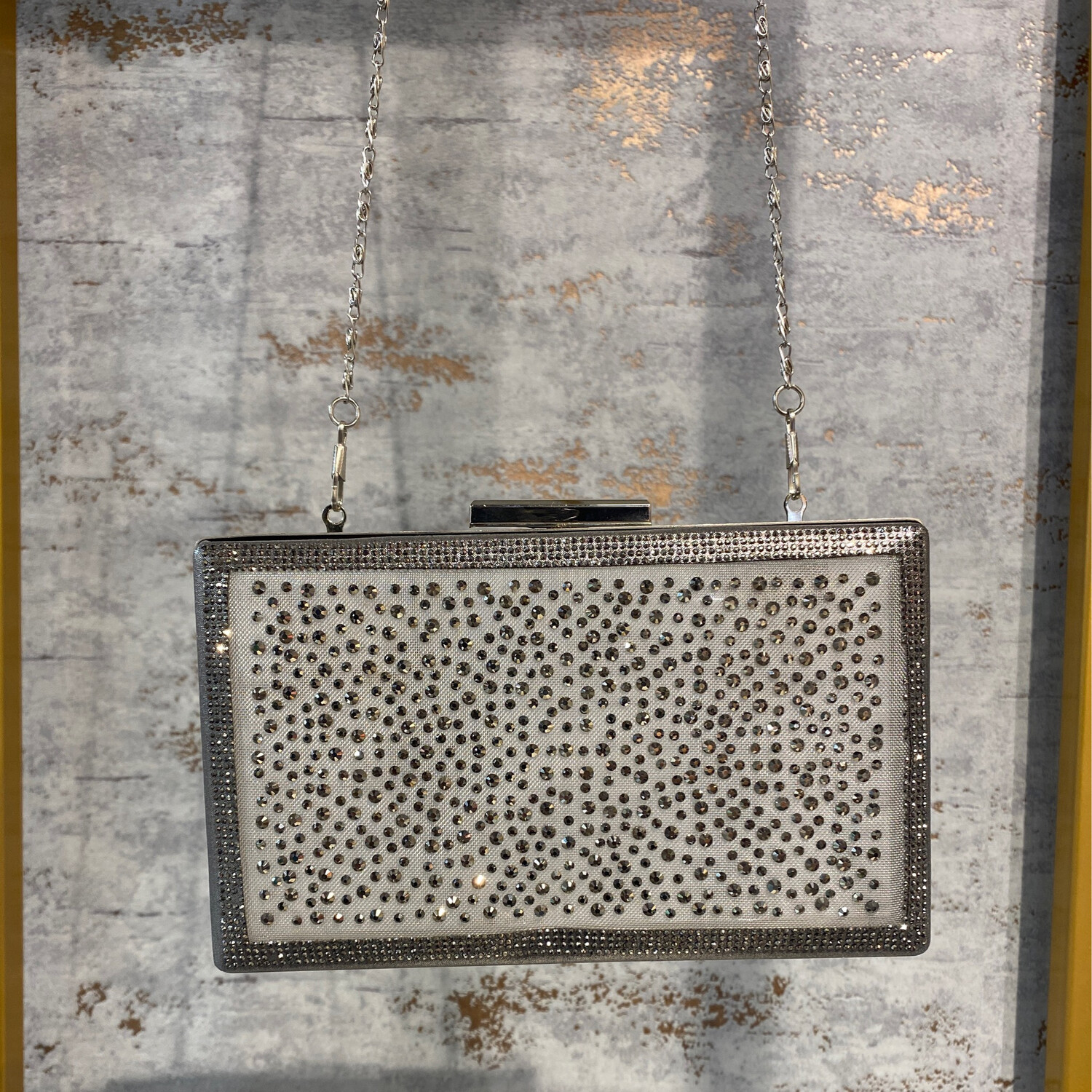 CARTERA DE MANO O CRUZADA - BLACK SILVER
