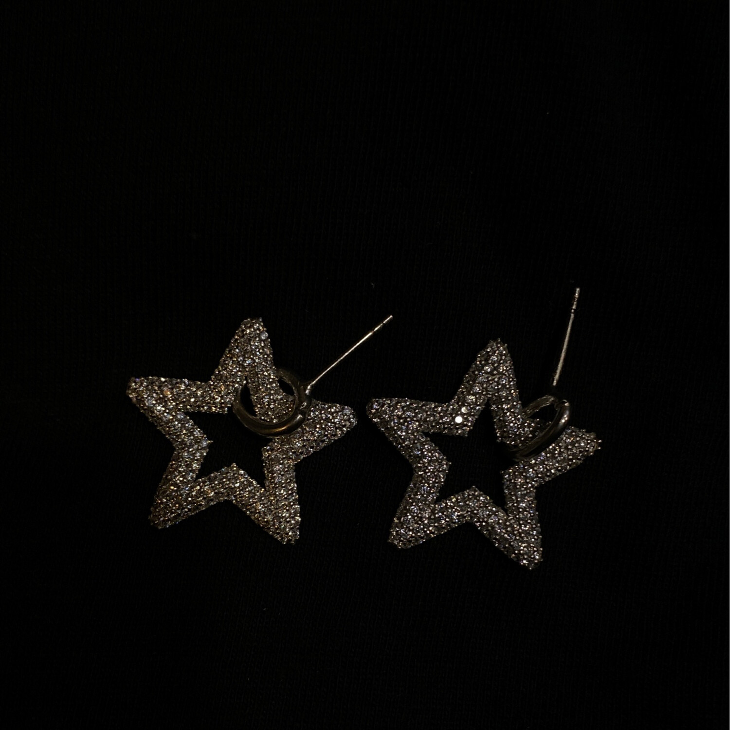 ARETES PEQUEÑOS ESTRELLA