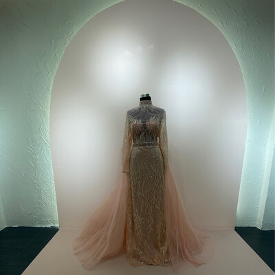 VESTIDO LARGO 	COLOR	PEACH	TALLA:	50	EU	/	18	US