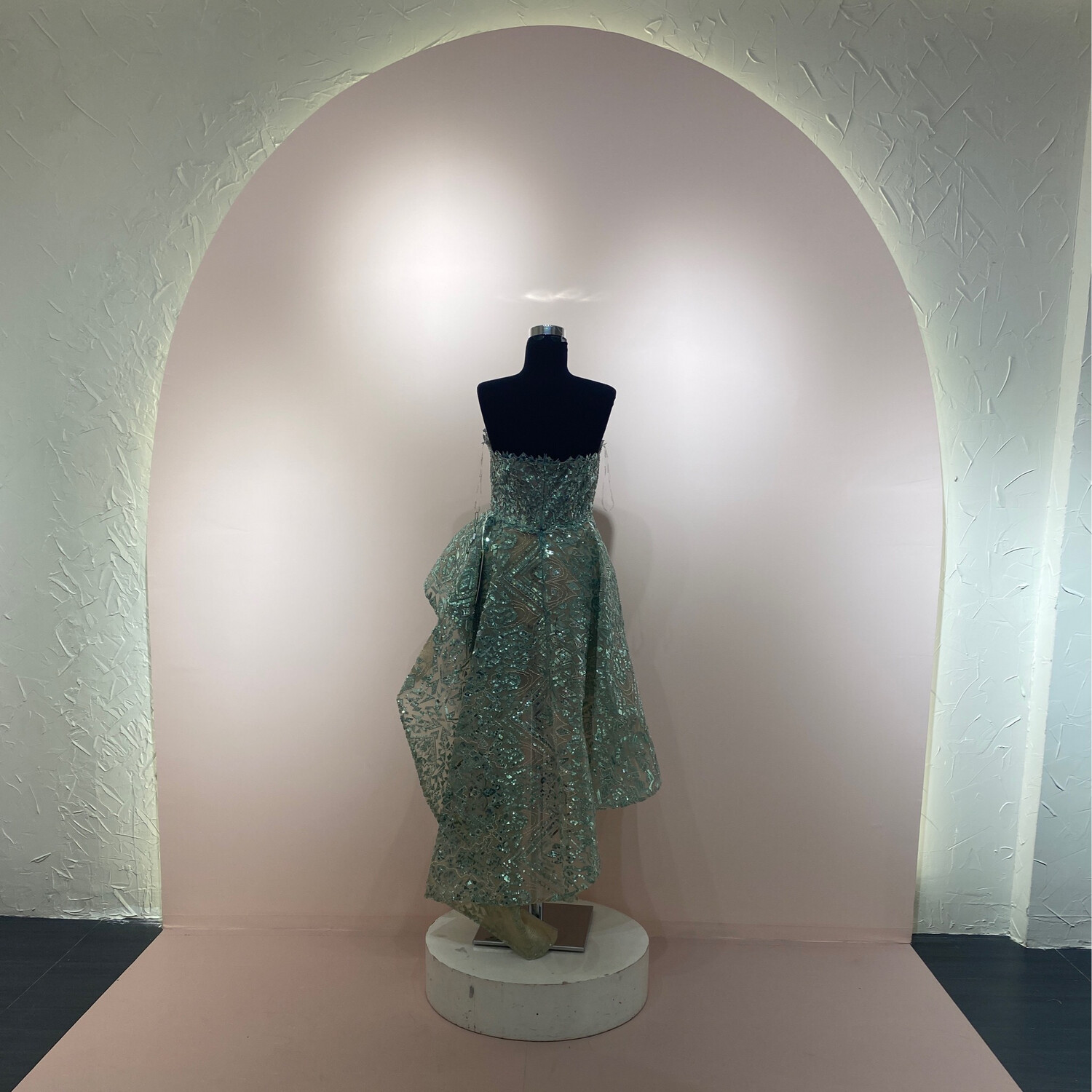 Vestido corto largo, color	verde.  Talla VENDIDO Vestido corto largo, color	verde.  Talla VENDIDO