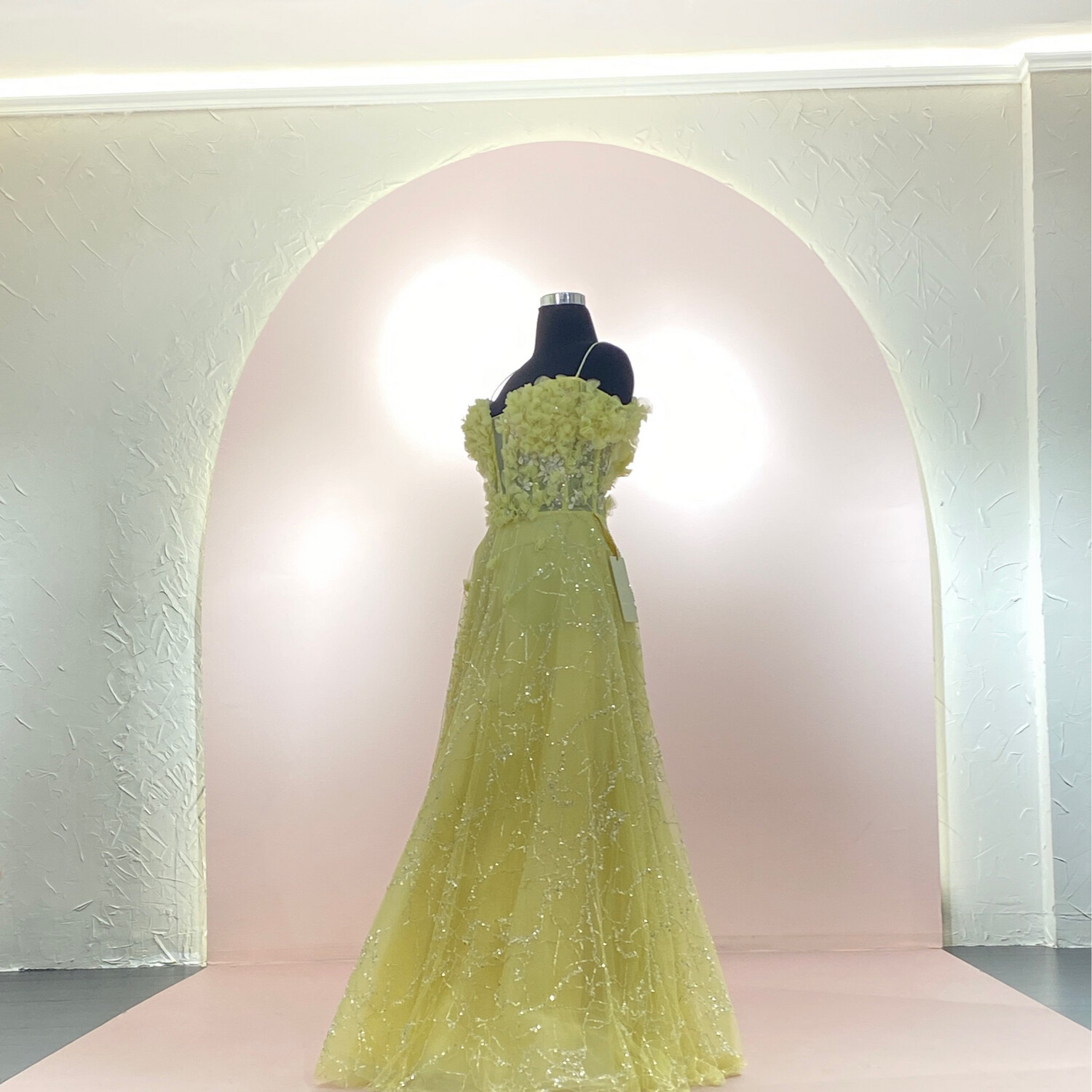 PRECIO REBAJADO -	Vestido	color	Amarillo		de	Talla: 	12 PRECIO REBAJADO -	Vestido	color	Amarillo		de	Talla: 	12